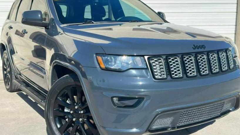 JEEP GRAND CHEROKEE 2017 1C4RJEAG3HC731402 image